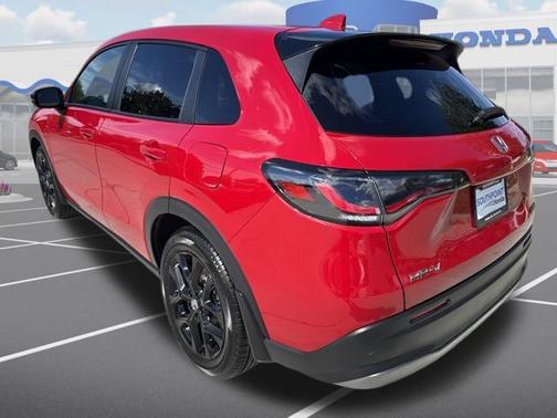 2025 Honda HR-V 2WD Sport