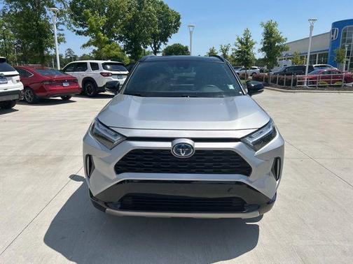 2023 Toyota RAV4 Hybrid SE