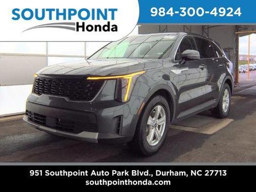 2024 Kia Sorento LX