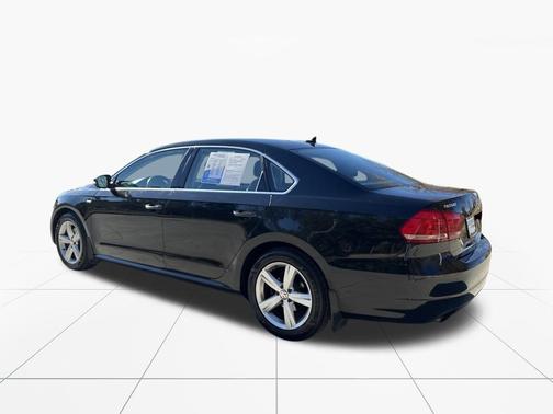 2015 Volkswagen Passat 1.8T Limited Edition