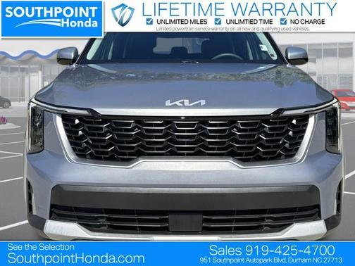 2025 Kia Sorento LX