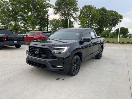 2022 Honda Ridgeline Black
