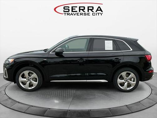 2022 Audi Q5 Prestige 45 TFSI S line quattro S tronic