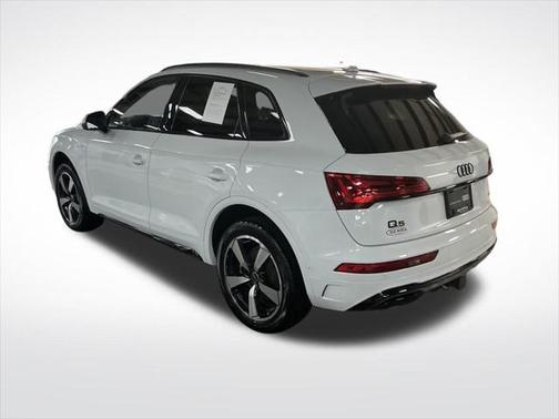 2023 Audi Q5 Prestige 45 TFSI S line quattro S tronic