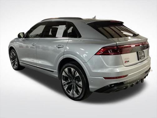 2025 Audi Q8 Premium Plus 55 TFSI quattro