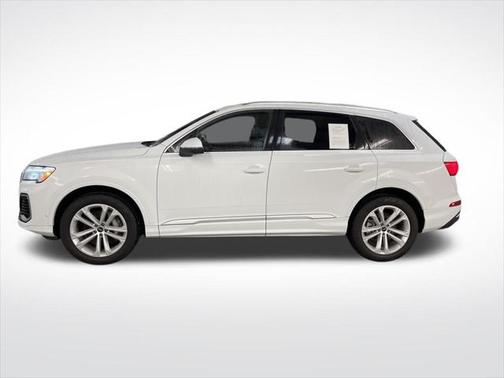 2025 Audi Q7 Premium Plus 55 TFSI quattro Tiptronic