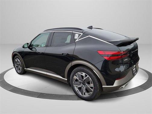2025 Genesis GV60 Standard