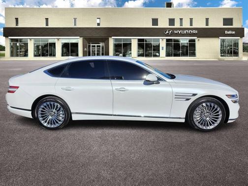 2024 Genesis Electrified G80 Advanced