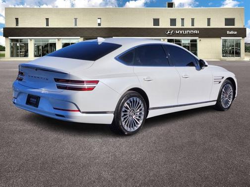 2024 Genesis Electrified G80 Advanced