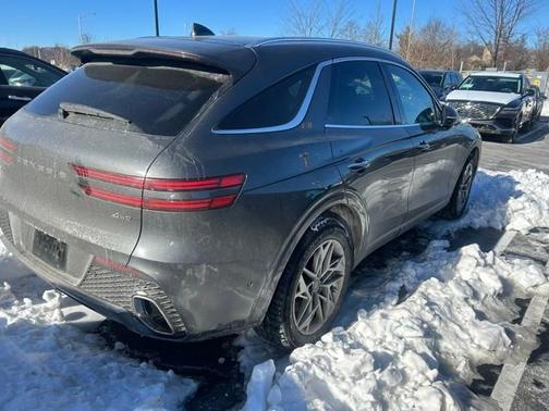 2023 Genesis GV70 2.5T