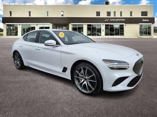 2025 Genesis G70 2.5T