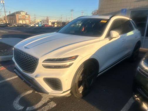 2024 Genesis GV70 2.5T