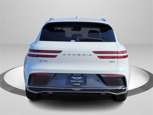 2026 Genesis GV70 2.5T