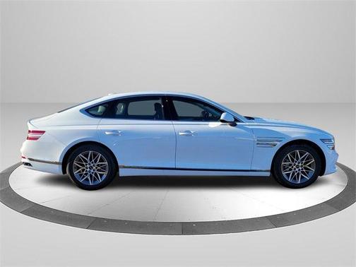 2025 Genesis G80 2.5T