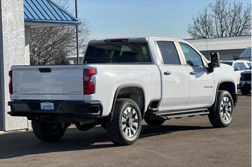 2024 Chevrolet Silverado 2500 Custom