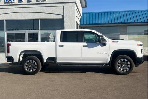 2024 Chevrolet Silverado 2500 Custom