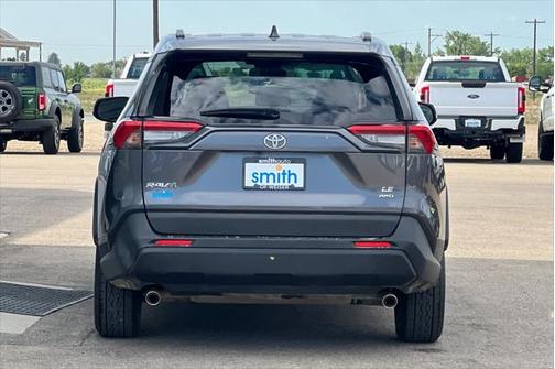 2019 Toyota RAV4 LE