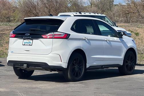 2023 Ford Edge ST Line