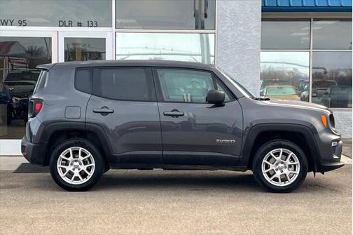 2023 Jeep Renegade Latitude