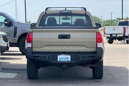 2017 Toyota Tacoma Base