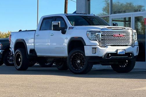 2023 GMC Sierra 2500 Denali