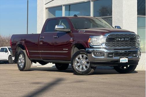 2020 RAM 3500 Limited Crew Cab 4x4 8' Box