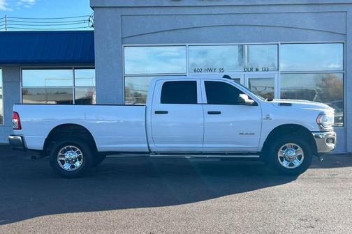 2020 RAM 3500 Tradesman Crew Cab 4x4 8' Box