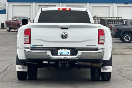 2021 RAM 3500 Big Horn Crew Cab 4x4 8' Box