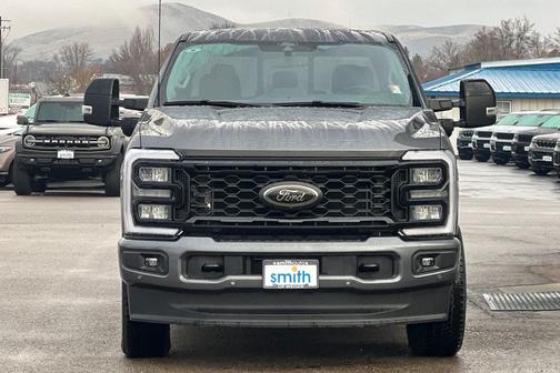 2026 Ford F-350 Lariat