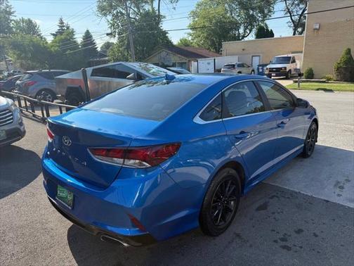2018 Hyundai SONATA SE