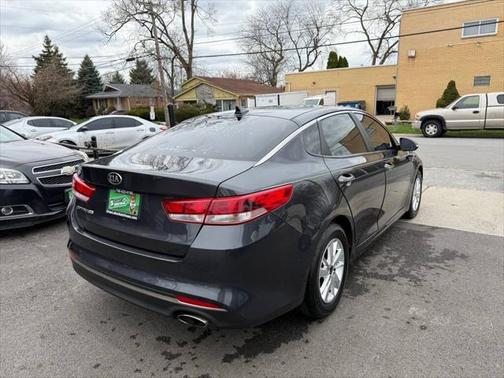 2017 Kia Optima LX