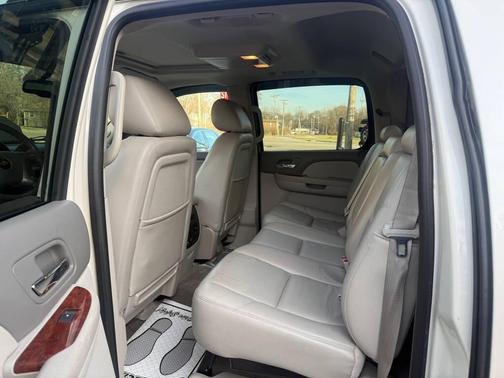 2011 Chevrolet Avalanche 1500 LTZ