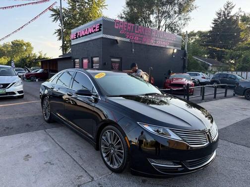 2016 Lincoln MKZ Base