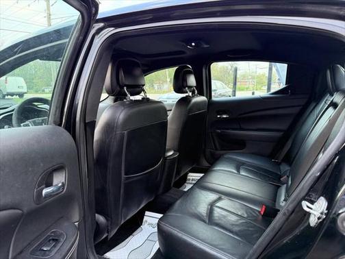 2013 Dodge Avenger SXT 4dr Sedan