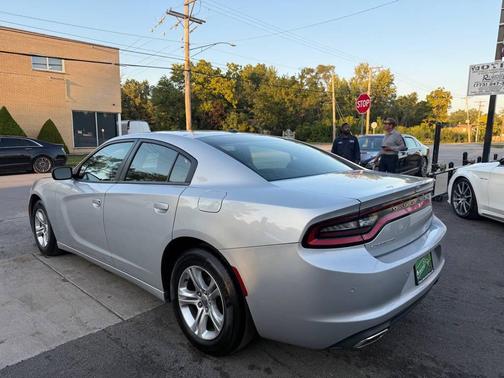 2019 Dodge Charger SXT