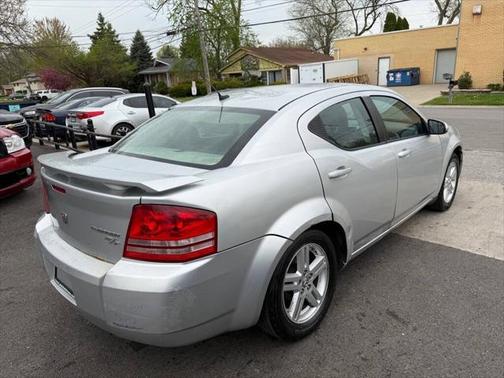 2010 Dodge Avenger R/T 4dr Sedan