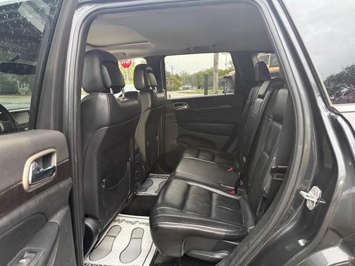 2011 Jeep Grand Cherokee Laredo