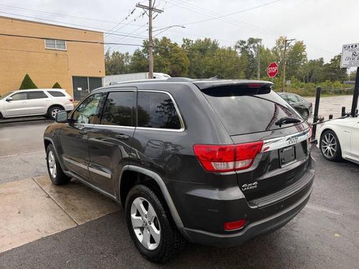 2011 Jeep Grand Cherokee Laredo