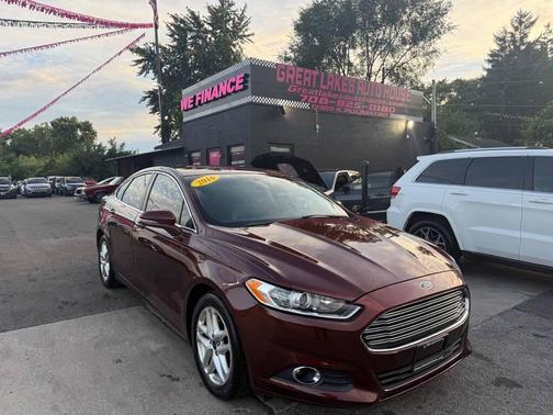 2016 Ford Fusion SE