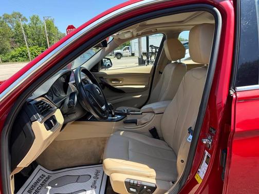 2012 BMW 328 328i 4dr Sedan