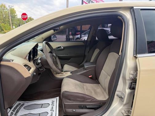 2011 Chevrolet Malibu LS