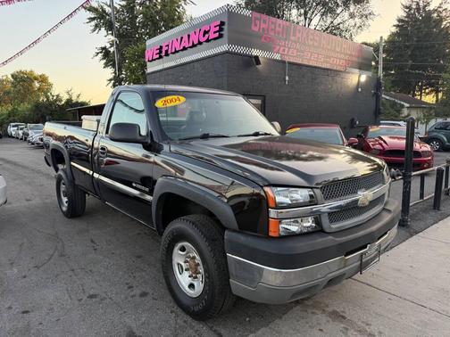 2004 Chevrolet Silverado 2500 Work Truck
