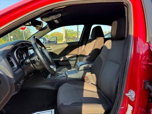 2015 Dodge Charger SXT