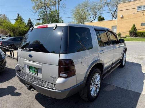 2005 Ford Explorer XLT