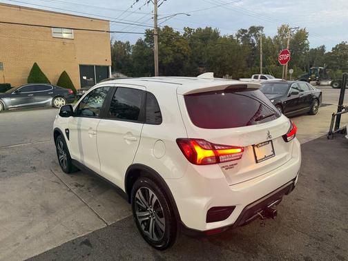 2020 Mitsubishi Outlander Sport 2.0 ES