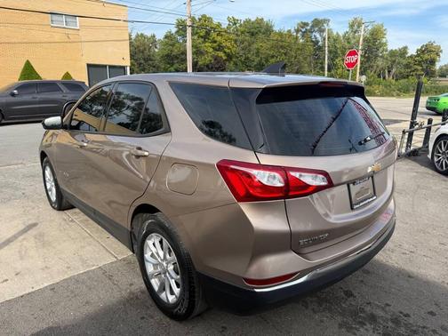 2018 Chevrolet Equinox LS