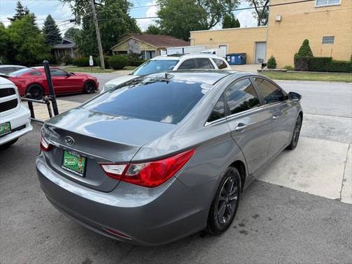2013 Hyundai SONATA GLS