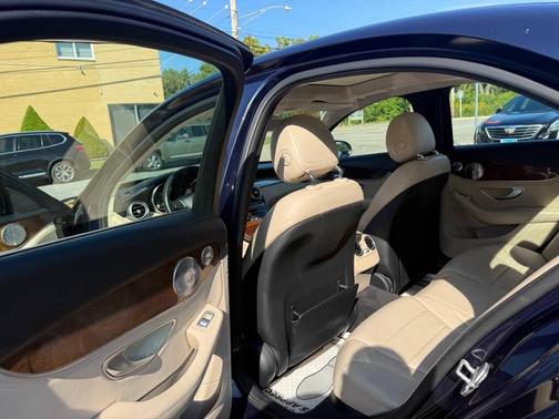 2015 Mercedes-Benz C-Class C 300 4MATIC