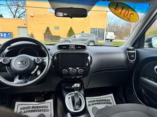 2014 Kia Soul Base