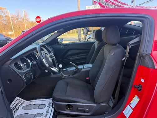 2013 Ford Mustang V6